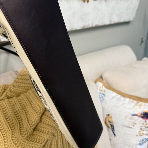 TORY BURCH LARGE ELLA PRINTED TOTE-"NEW IVORY PISCES DREAM DESIGN" - Picture 7 of 8